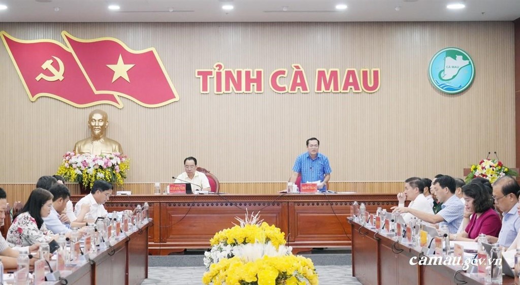 Chủ tịch UBND tỉnh yêu cầu tháo gỡ điểm nghẽn, thúc đẩy tăng trưởng
