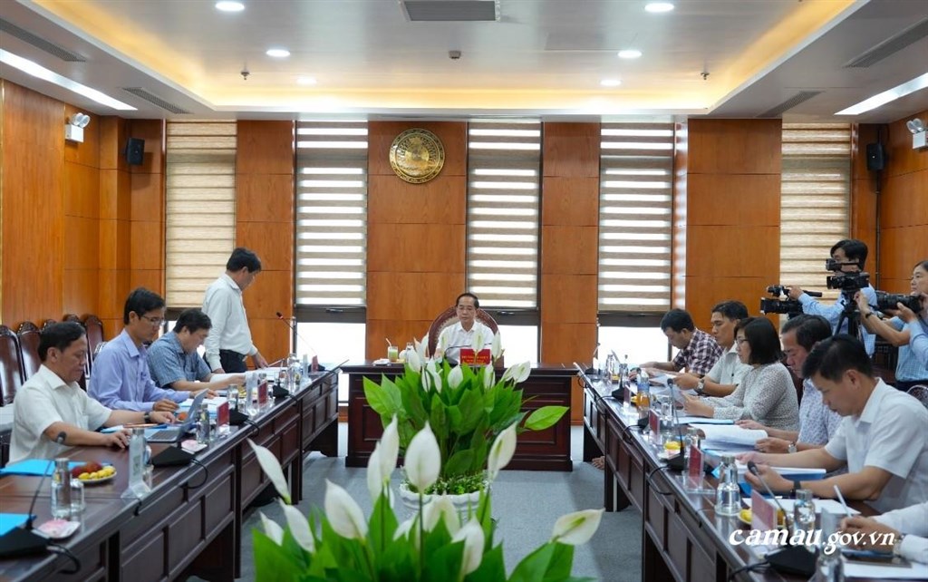 Cà Mau phấn đấu 100% người dân được khám sức khỏe, tầm soát bệnh
