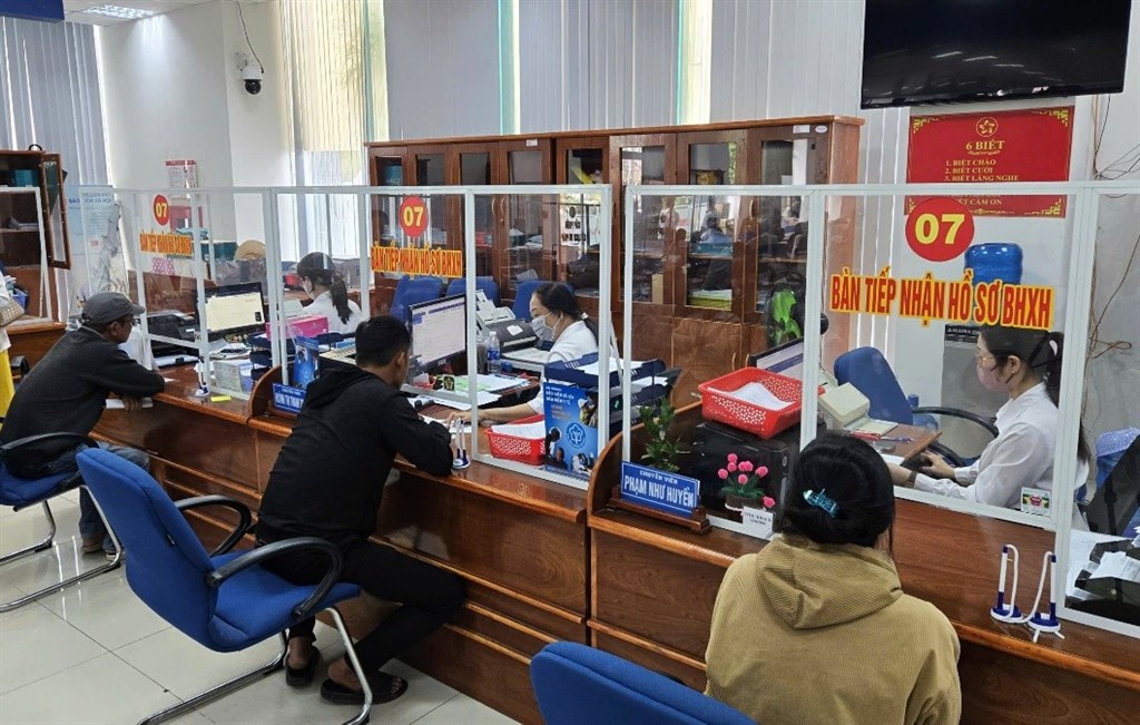 Hỗ trợ 1 triệu đồng/tháng cho người làm việc tại Bộ phận Một cửa